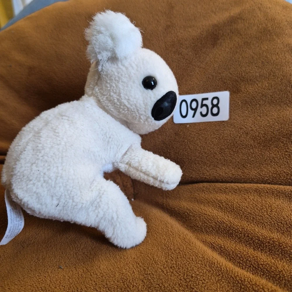 ✅Dunkin Donuts Coolatta Koala Bear 5